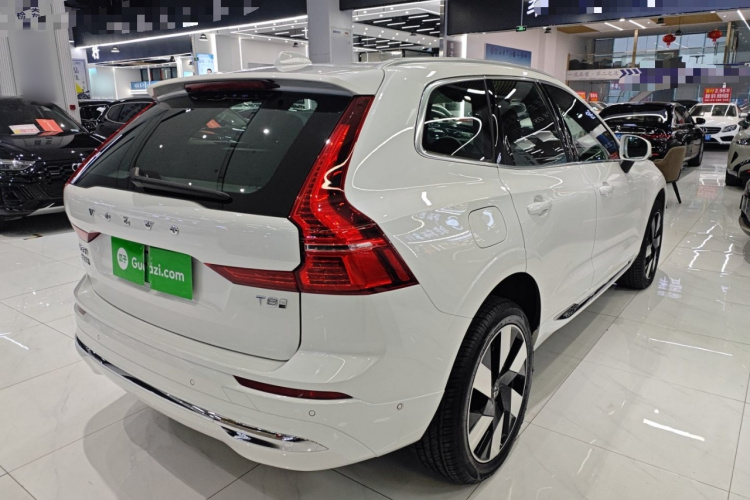 沃尔沃XC60新能源 2025款 插电式混动 长续航四驱智雅豪华版车身外观6005