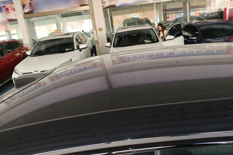 极氪001 2024款 WE版 100kWh 后驱局部细节57