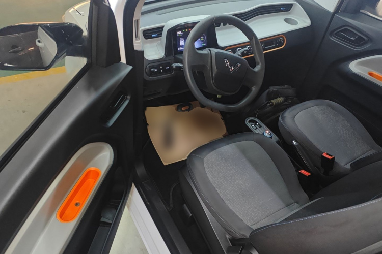 五菱汽车 宏光MINIEV 2020款 自在款 磷酸铁锂中控内饰7003