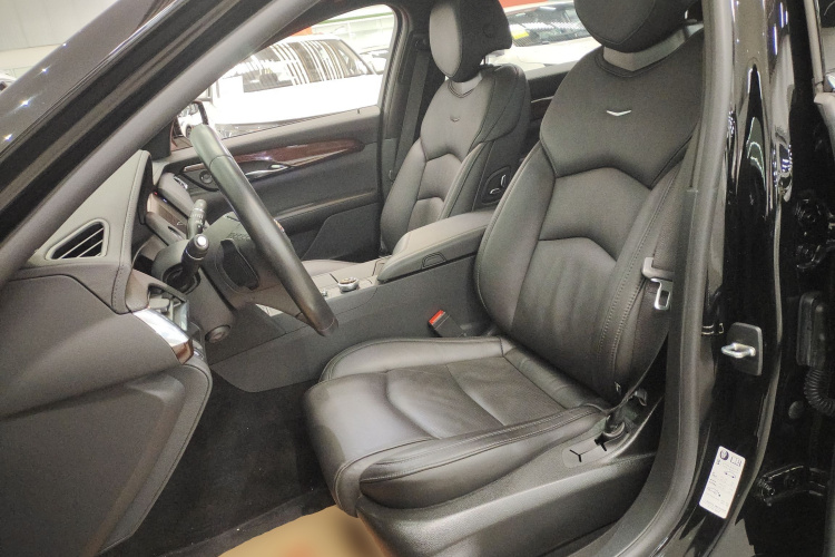 凯迪拉克CT6 2021款 28T 精英型局部细节19