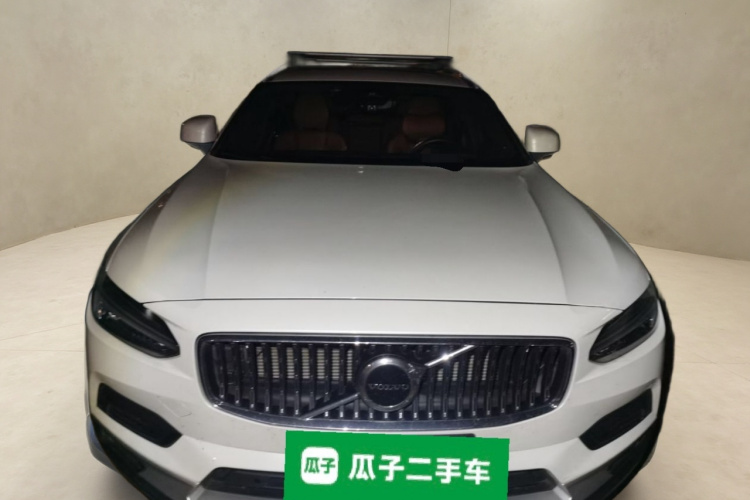 沃尔沃V90 2022款 Cross Country B5 AWD 智远版车身外观2