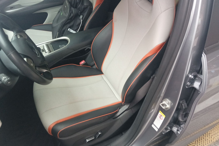 比亚迪 海豚 2021款 405km 时尚版中控内饰19