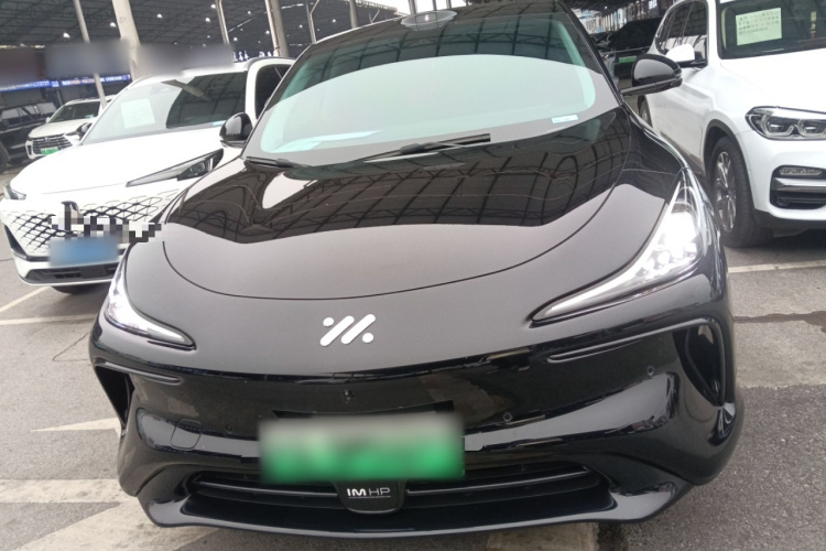 智己汽车 智己LS6 2023款 Max 长续航版车身外观2