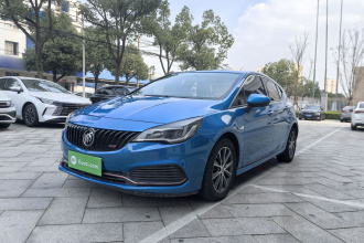 别克 威朗 2016款 两厢GS 20T 双离合豪情运动型