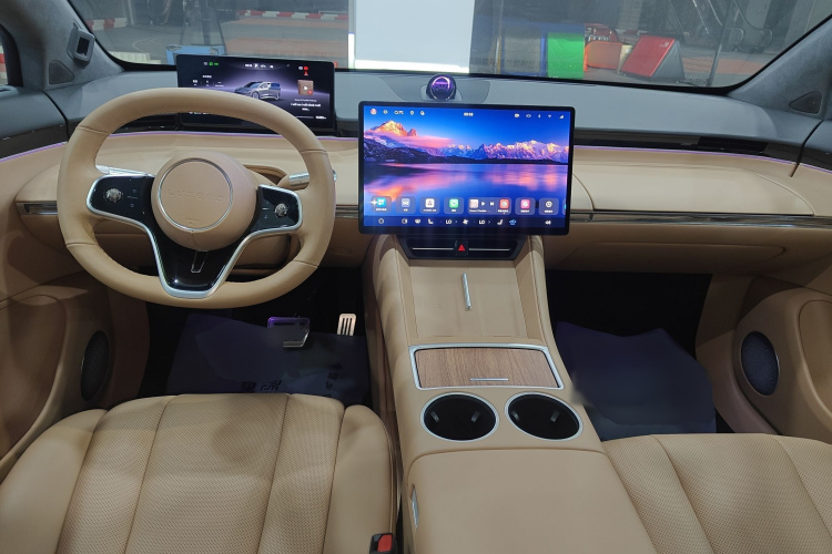 鸿蒙智行 智界R7 2024款 纯电 667km Max中控内饰7002