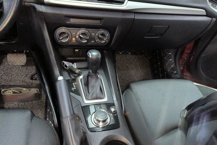 马自达3 昂克赛拉 2019款 云控版 两厢 1.5L 自动舒适型 国VI局部细节18