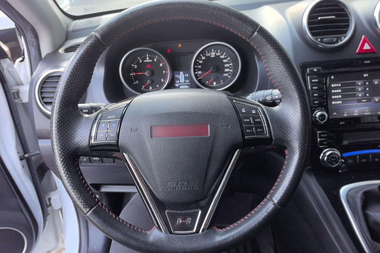 哈弗H6 2015款 升级版 1.5T 手动两驱精英型中控内饰13