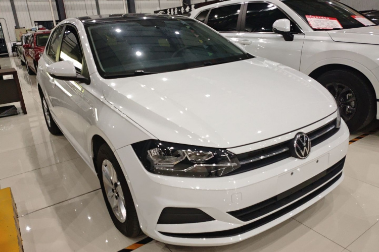 大众 Polo 2023款 改款 Plus 1.5L 自动全景乐享版车身外观3