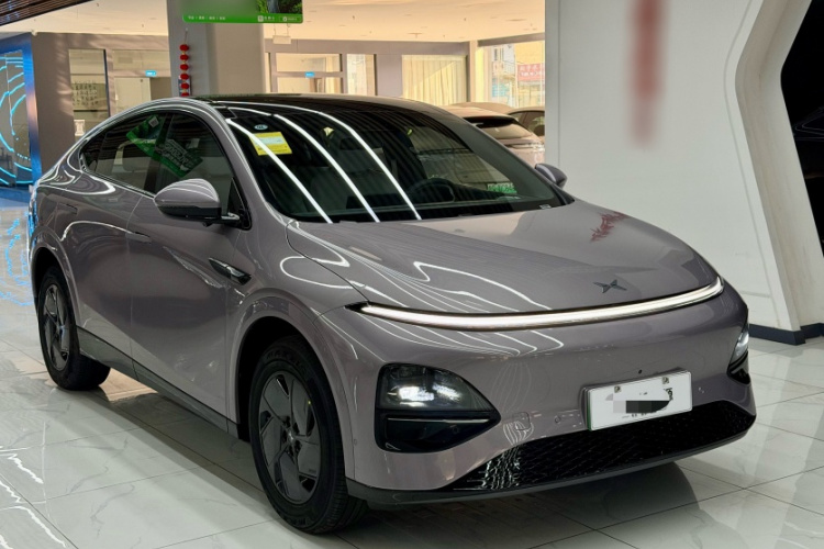 小鹏G6 2025款 625 长续航 Max 科技版车身外观6005