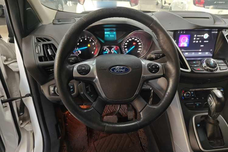 福特 翼虎 2015款 1.5L GTDi 两驱风尚型中控内饰13