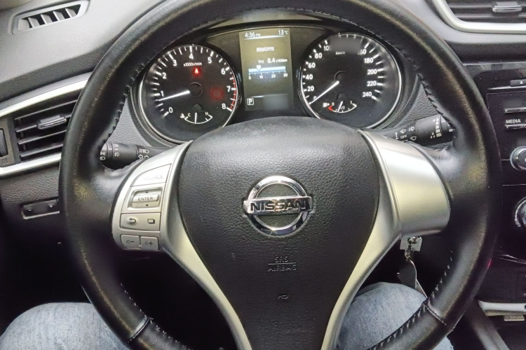 日产 逍客 2016款 2.0L CVT精英版局部细节13