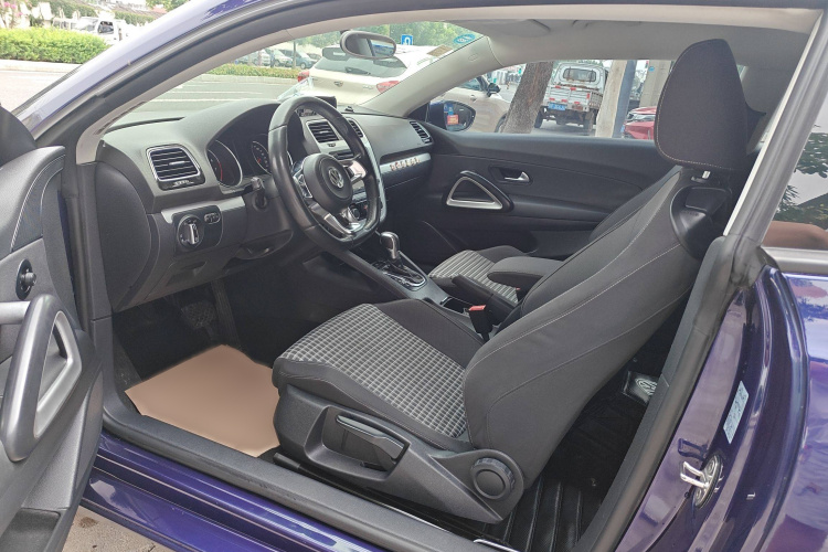 大众 尚酷 2015款 1.4TSI 风尚版中控内饰7007