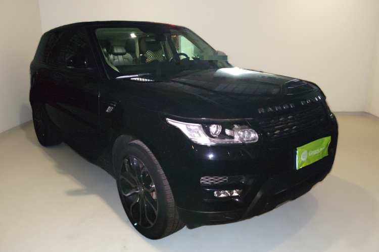 路虎 揽胜运动版 2016款 3.0 SC V6 HSE DYNAMIC车身外观3