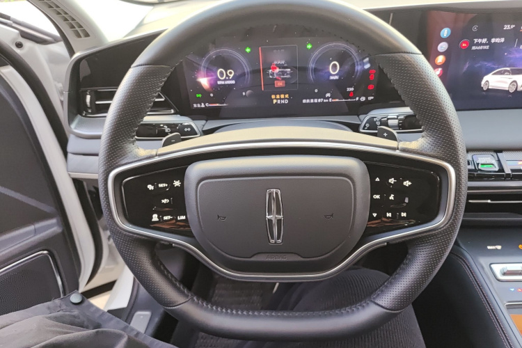 林肯Z 2025款 2.0T 尊尚版中控内饰13