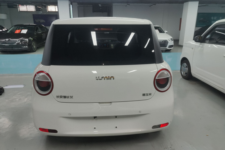 长安启源 长安Lumin 2022款 155km 清甜款车身外观6