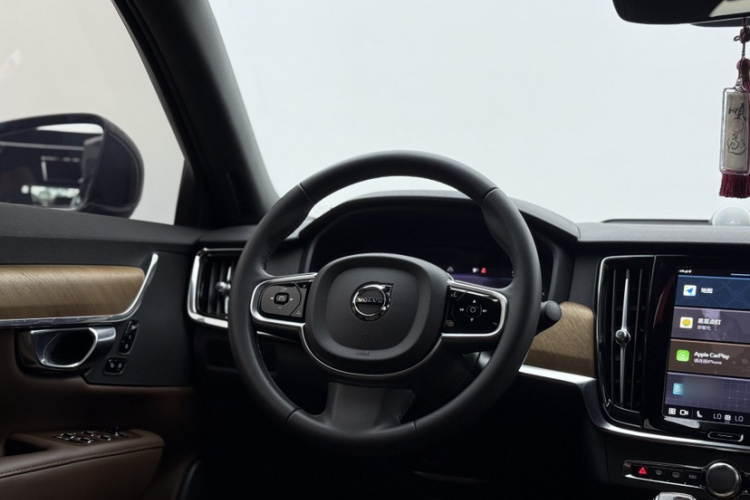 沃尔沃S90 2024款 B5 智逸豪华版局部细节13