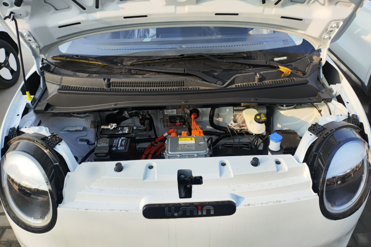 长安启源 长安Lumin 2025款 205km 香沁款机舱底盘24