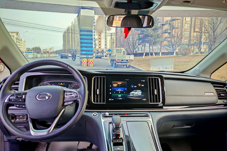 广汽传祺 传祺M8 2024款 领秀系列 390T 尊享版中控内饰7001