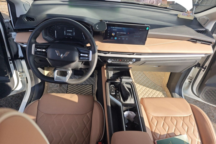 五菱汽车 五菱佳辰 2022款 1.5T CVT尊享旗舰型中控内饰12