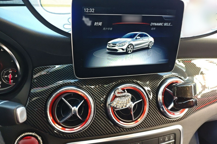 奔驰CLA 2017款 CLA 220 4MATIC局部细节16