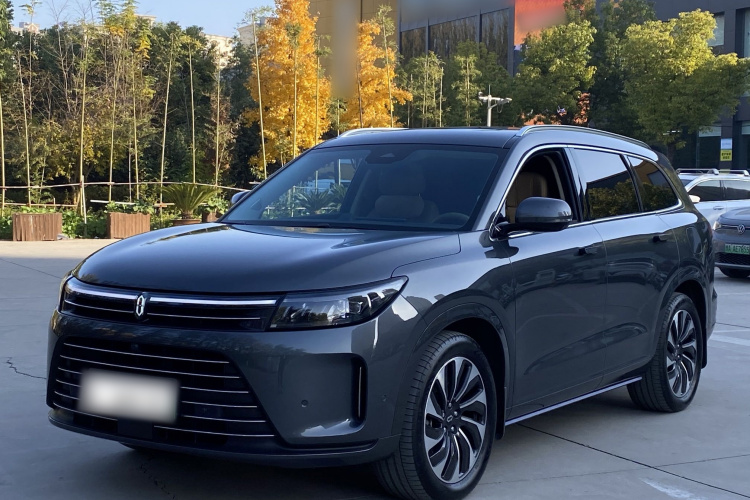 鸿蒙智行 问界M7 2024款 1.5T 后驱Plus版 5座车身外观1