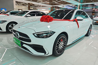奔驰C级 2023款 C 260 L 运动版