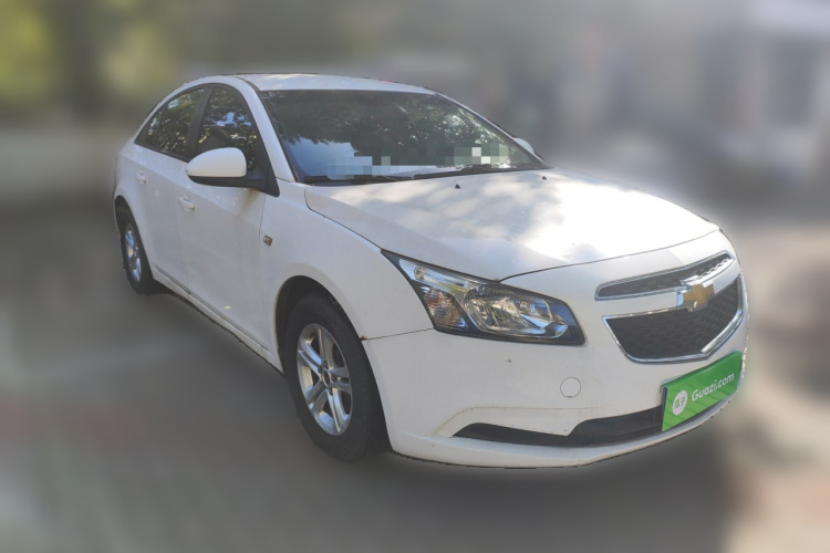 雪佛兰 科鲁兹 2015款 1.5L 经典 SL MT车身外观3