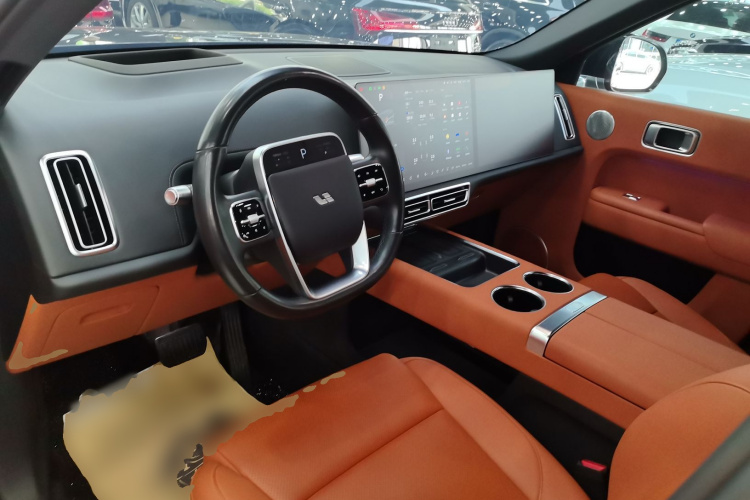 理想汽车 理想L9 2024款 Ultra中控内饰12