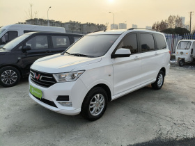 五菱汽车 五菱宏光 2021款 1.5L改款 S舒适型 电动助力LAR