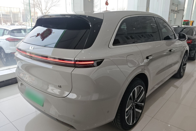 理想汽车 理想L6 2024款 Max车身外观7