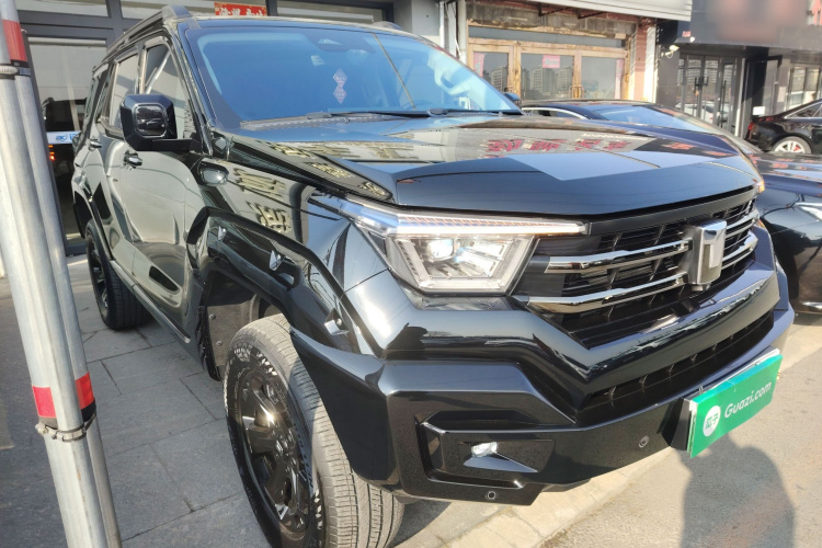 坦克400新能源 2024款 Hi4-T 越野版车身外观3