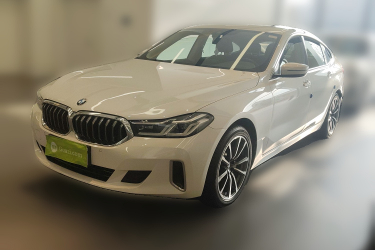 宝马6系GT 2022款 630i 豪华设计套装车身外观1