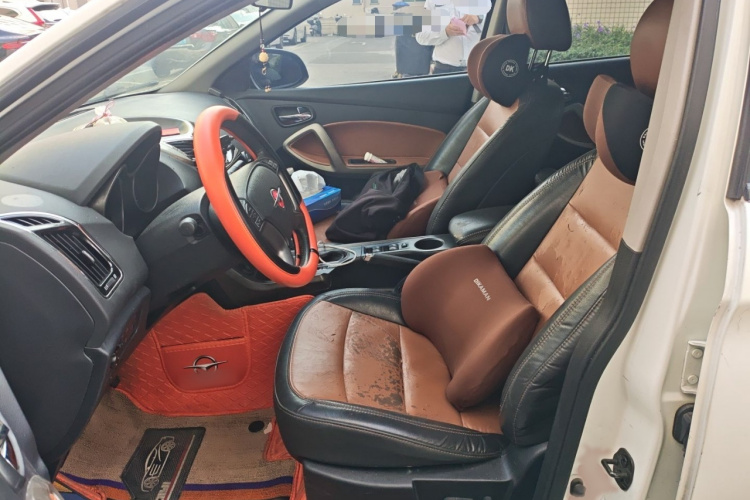 海马S5 2015款 1.5T CVT旗舰型局部细节19