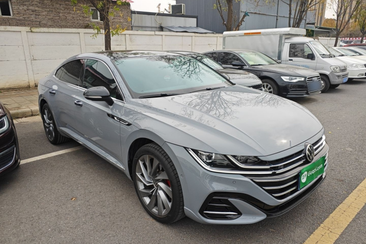 一汽-大众CC 2023款 380TSI 耀目版车身外观3