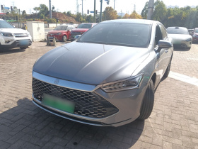 比亚迪 秦PLUS 2024款 荣耀版 DM-i 55KM领先型