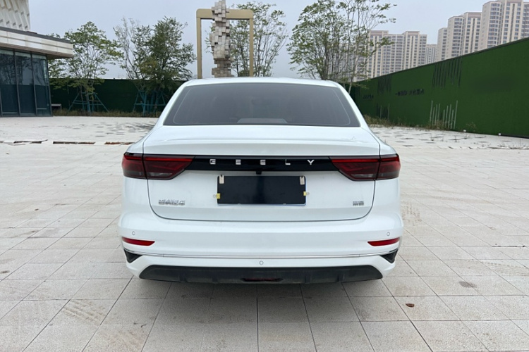 吉利汽车 帝豪 2025款 第4代 1.5L CVT星耀版车身外观6002