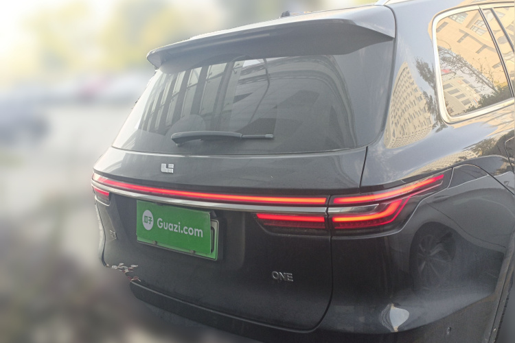 理想汽车 理想ONE 2021款 增程6座版车身外观6004