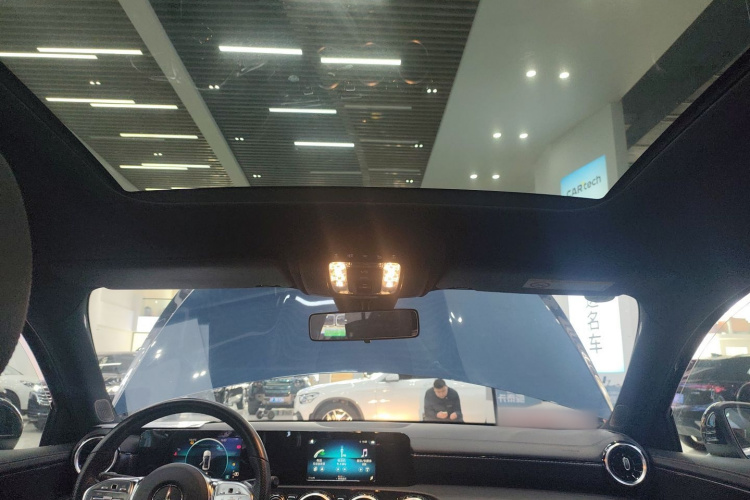 奔驰A级 2019款 A 180 L 运动轿车局部细节22