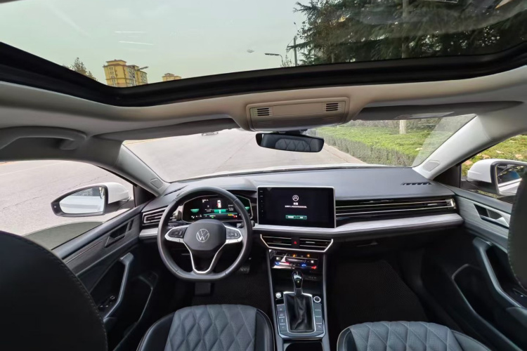 大众 速腾 2023款 200TSI DSG超越版中控内饰7005