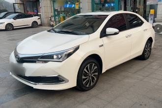 丰田 卡罗拉双擎E+ 2020款 1.8L E-CVT舒适版
