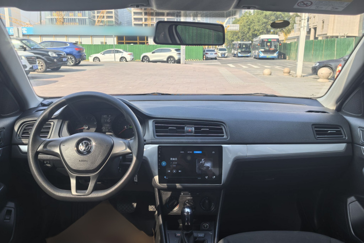 大众 2019款 朗逸启航 1.5L 自动风尚版 国VI中控内饰7002