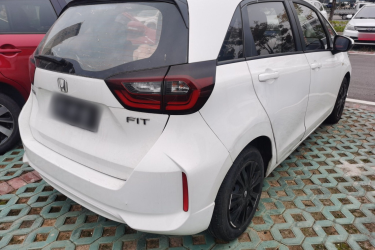 本田 飞度 2021款 1.5L CVT潮享版车身外观7