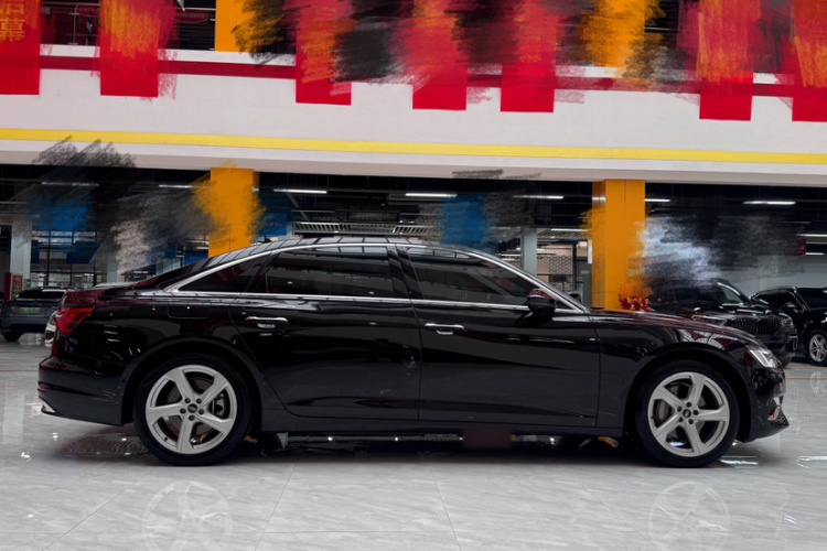 奥迪A6L 2024款 45 TFSI quattro 臻选致雅型车身外观6006