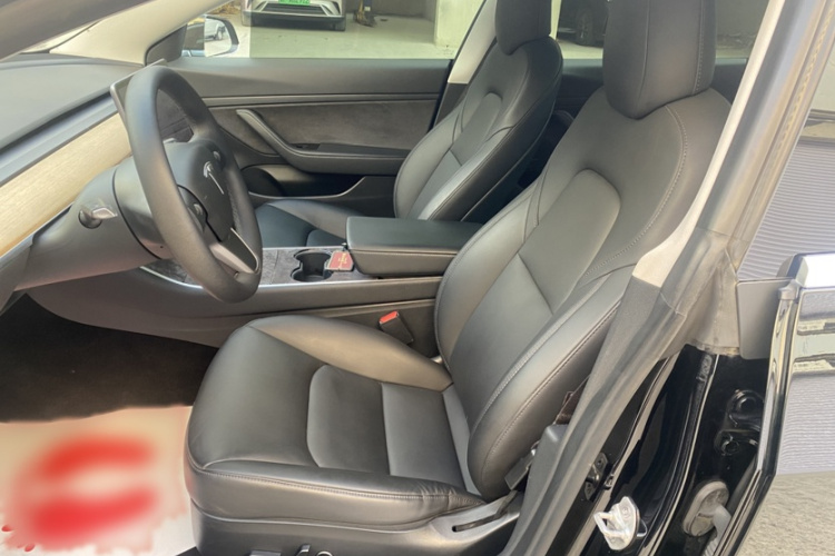 特斯拉 Model 3 2020款 标准续航后驱升级版局部细节19
