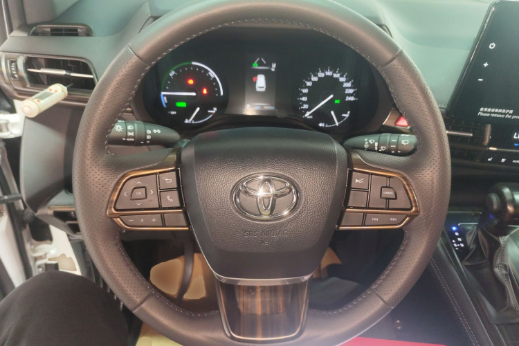 丰田 赛那SIENNA 2024款 2.5L混动 四驱尊贵版中控内饰13