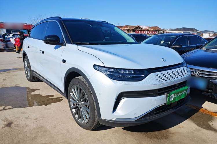 零跑汽车 零跑C11 2024款 增程 300尊享版车身外观3