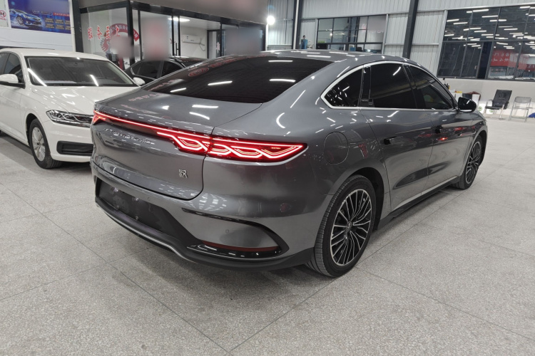 比亚迪 汉 2023款 EV 冠军版 506KM前驱尊贵型车身外观7