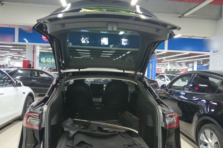 特斯拉 Model Y 2021款 标准续航后驱版机舱底盘23