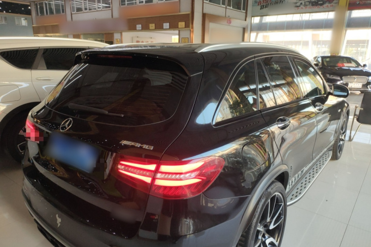 奔驰GLC AMG 2017款 AMG GLC 43 4MATIC 特别版车身外观7