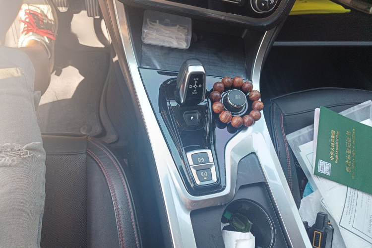 领克01 2017款 2.0T 四驱劲Pro版局部细节18